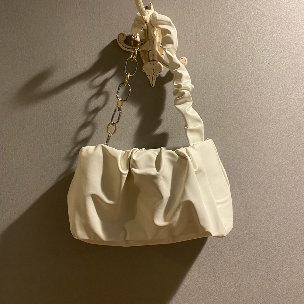 Cloud purse